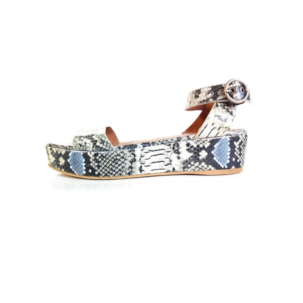Free People Snakeskin Leather Platform Flatform Ankle Strap Sandals size 39 Sz 8